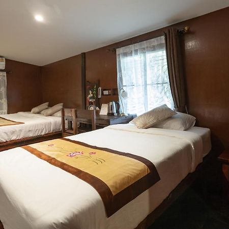 Reuan Vilawan Ratchaburi Exterior foto